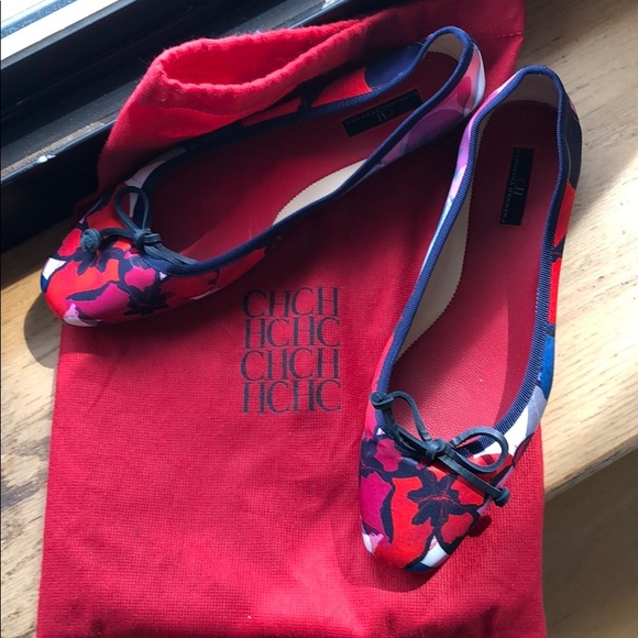 Carolina Herrera Shoes - 🌸Carolina Herrera Flats🌸 Spring Pick of the Day